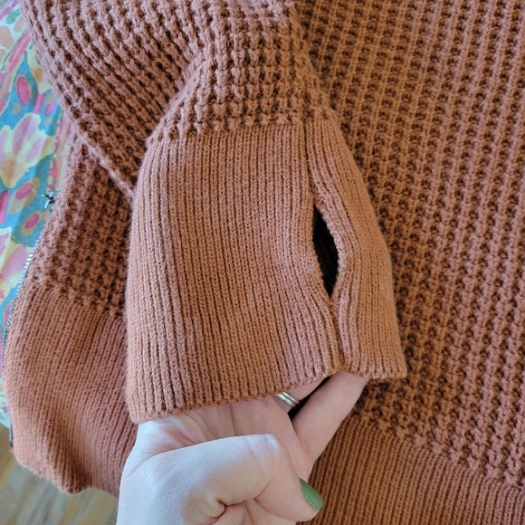 Vetta Capsule Edgy Sweater Waffle Terracotta - Picture 8 of 11